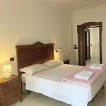 Casa Intera Con Terrazzo *