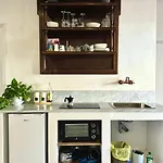 Casa Intera Con Terrazzo
