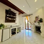 Casa Intera Con Terrazzo Apartamento *