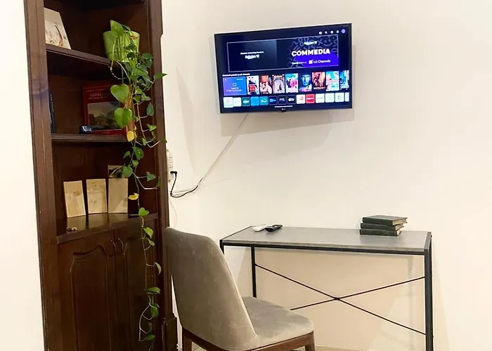 Casa Intera Con Terrazzo Апартаменты Неаполь