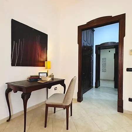 Casa Intera Con Terrazzo Apartment