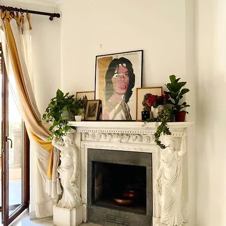 Casa Intera Con Terrazzo 아파트 *