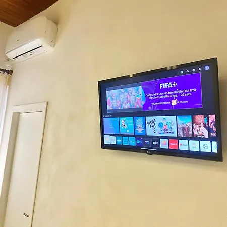 Casa Intera Con Terrazzo 나폴리