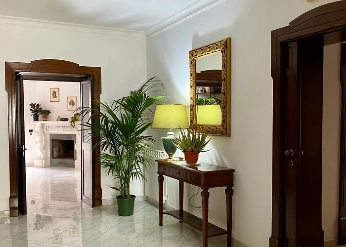 Casa Intera Con Terrazzo