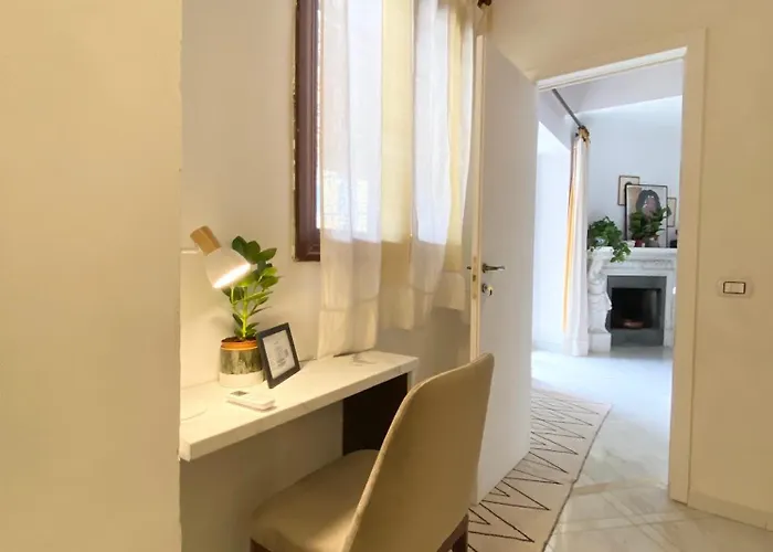 Appartement Casa Intera Con Terrazzo Naples