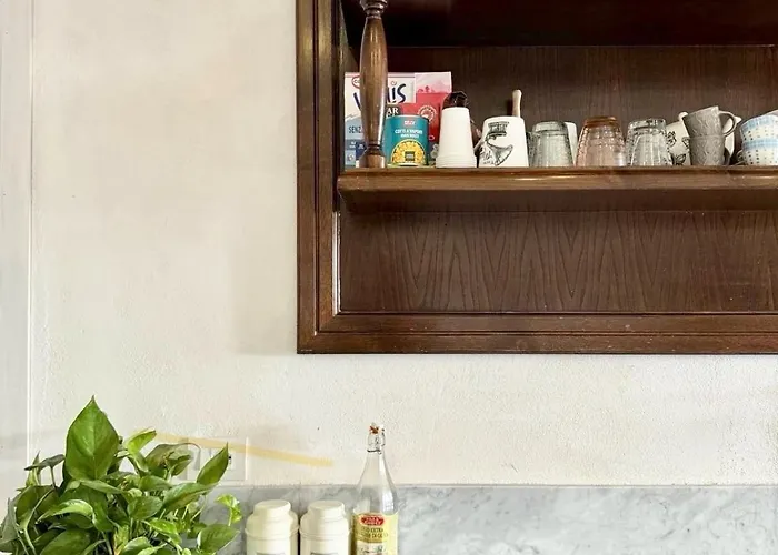 Casa Intera Con Terrazzo * Naples